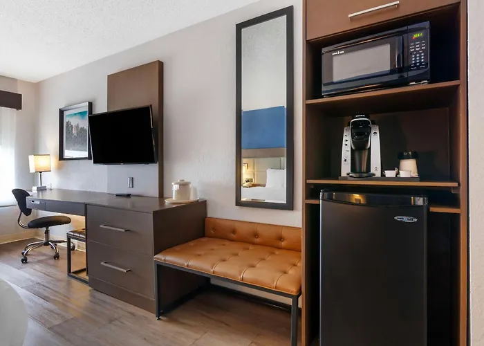 Hotel Western 3*